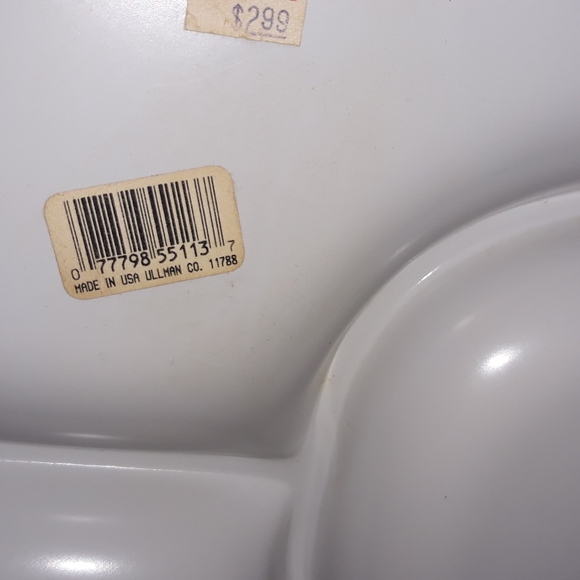 Vintage Ullman Co. USA made Christmas Holiday Plastic Divided Serving Tray - Picture 9 of 13